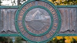 University of Oregon gate detail
